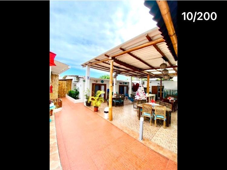 Hotel Zurisadai Puerto Ayora  Exterior foto