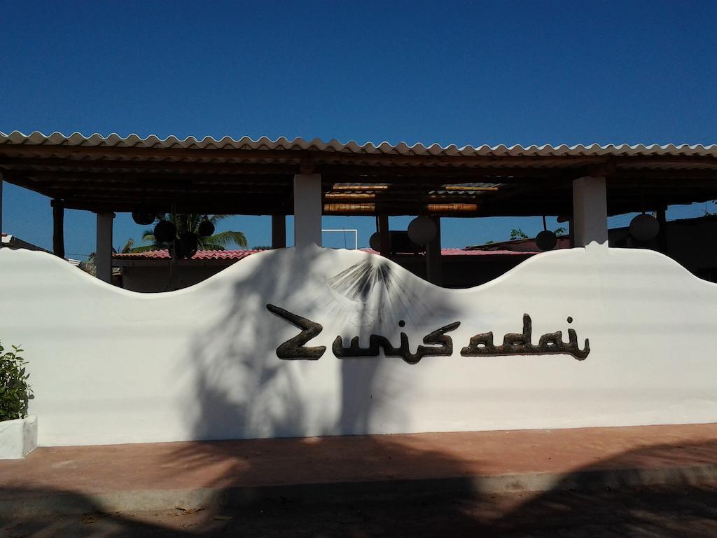 Hotel Zurisadai Puerto Ayora  Exterior foto